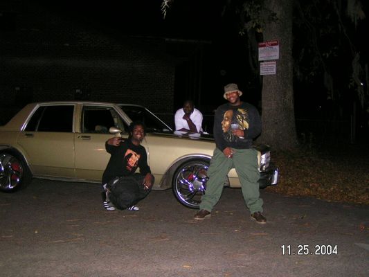 D.U.S./DEM UNKNOWN SOLDIERS